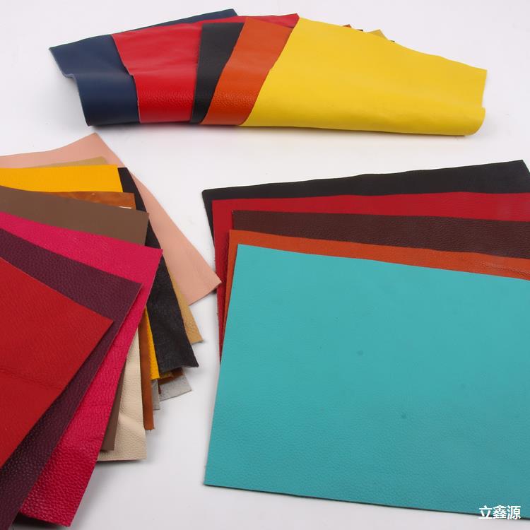 Colorful Soft Whole Cowhide Leather Top Sofa Leather Fabric Genuine Leather Crushed Cowhide Leather Soft Bag Pad