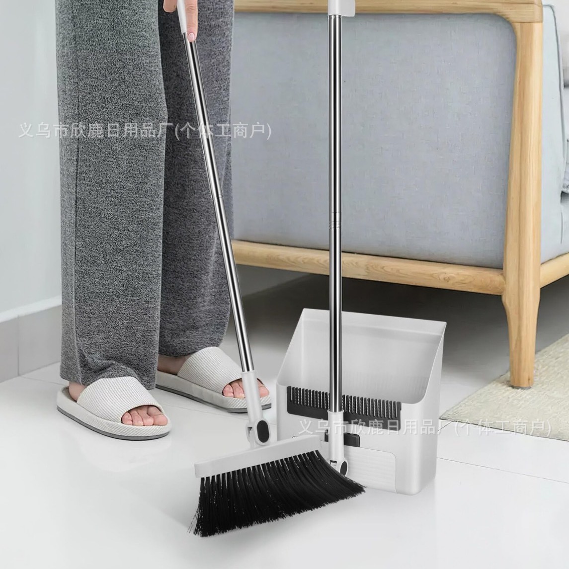 Broom and Dustpan Set for Home Use, Broom with Water Scraper, Non-Stick Hair Dustpan, Mop, Sweeping Tool, Garbage