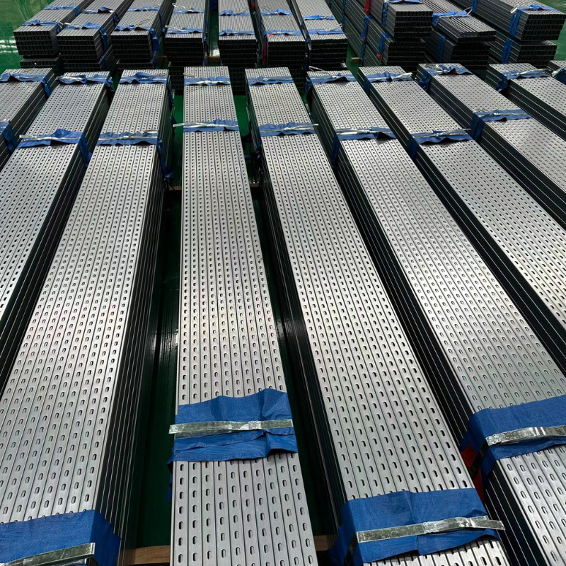 Tianjin Cold-Bent C-Shaped Steel Punched Roof Purlins Hot-Dip Galvanized Inverter Photovoltaic Brackets Bipv Earthquake-Resistant Brackets