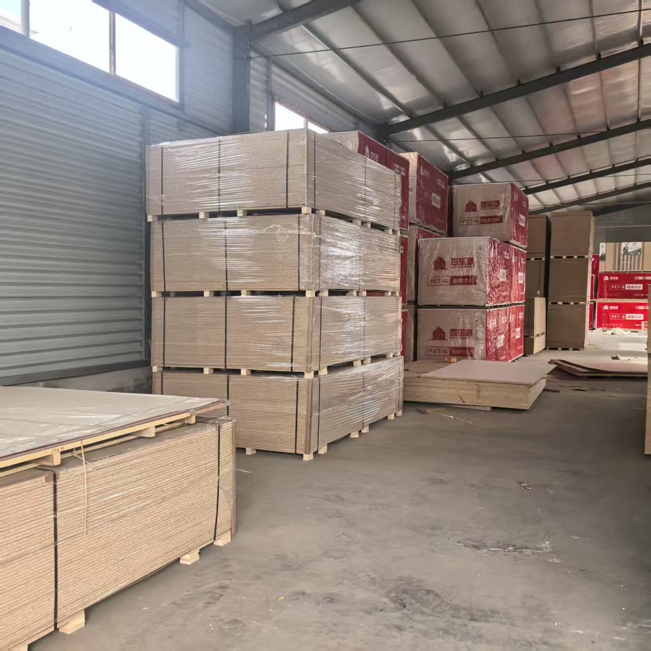 Wood Particle Board Paint-Free Board Particle Board 18mm Melamine Veneer White Furniture Wardrobe Wood Board