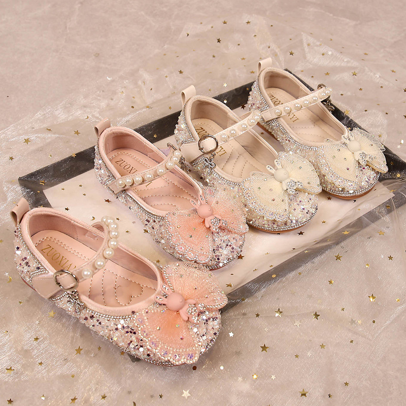 Самые популярные кожаные туфли для девочек-принцесс 2025, новый стиль для маленьких девочек, средние и большие детские светящиеся туфли, прямая продажа от производителя