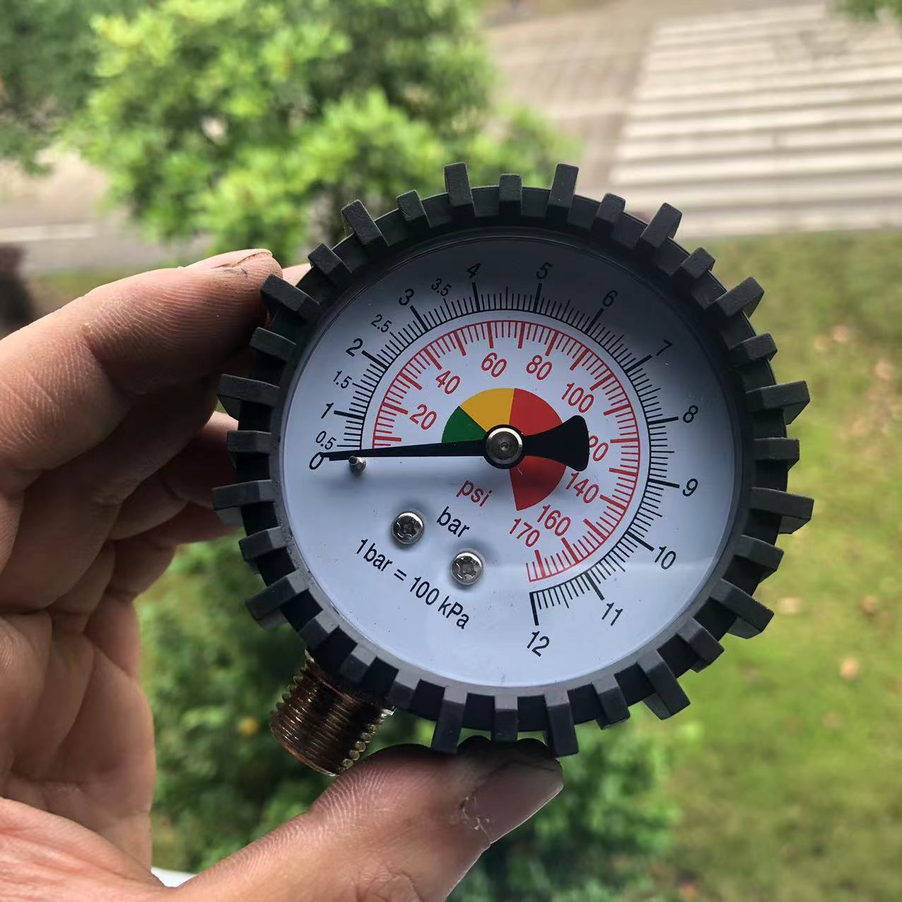 Factory 60 radial tire pressure gauge tire pressure gun gauge pump pneumatic tool for measuring tire pressure