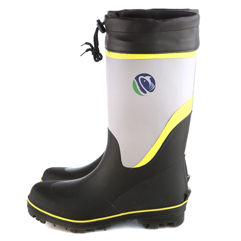 [Factory direct] Hongwu small fish nail bottom fishing shoes Sanda fishing boots non-slip waterproof rain boots fishing supplies