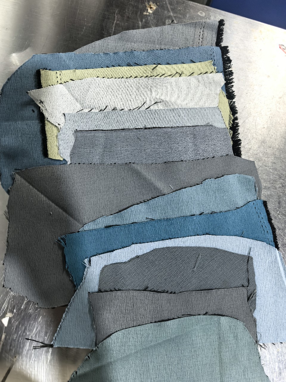 Second-Class Curtain Fabric Processing Wholesale Tail Goods Curtain Fabric Processing Wholesale Cross-Border E-Commerce Curtain Fabric Supply