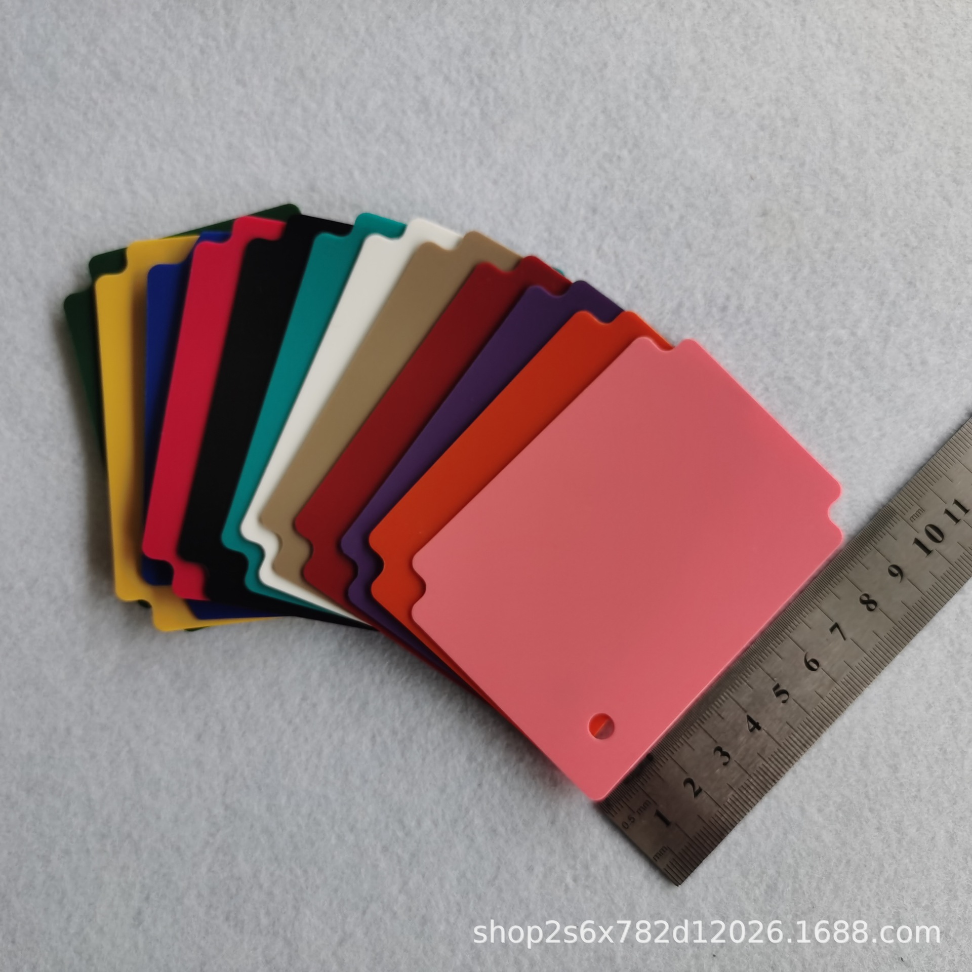 70*95.5mm Plastic Pp Card Divider Card Divider Available in Any Color and Can Be Printed