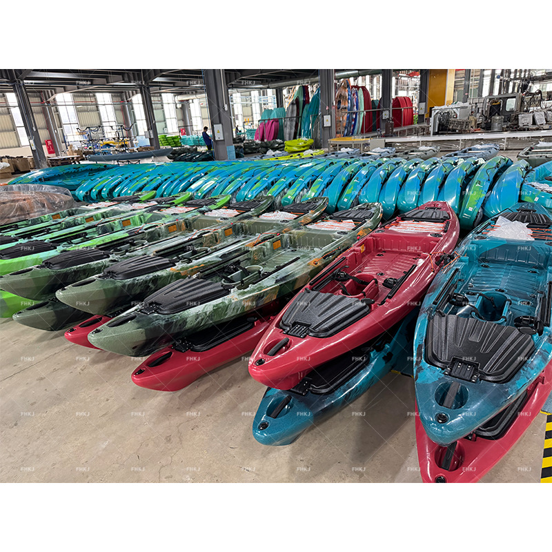 Rotomolded Canoe Single Platform Boat Double Plastic Hard Boat Three Person Leisure Fishing Boat