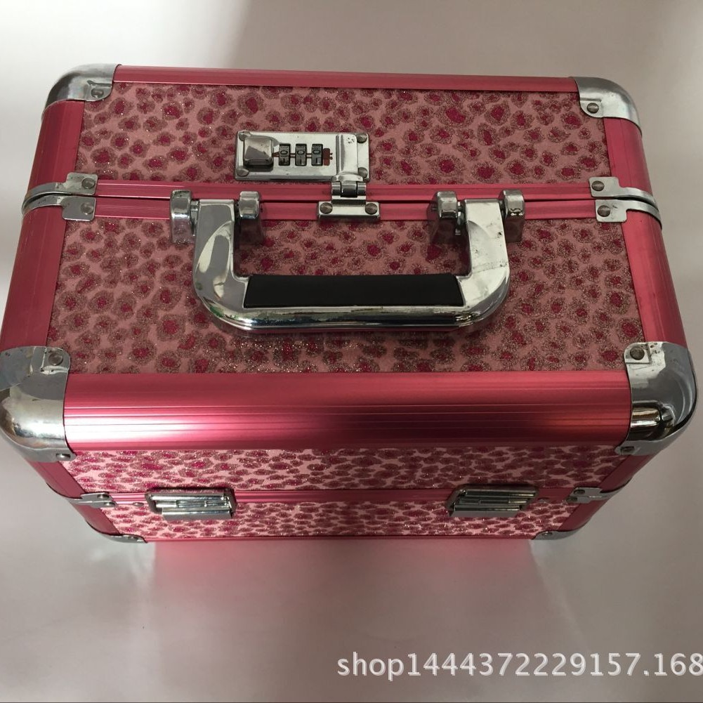 Processing and Customizing Cosmetic Cases, Customizing Drawings and Samples, Professionally Producing Various Aluminum Boxes