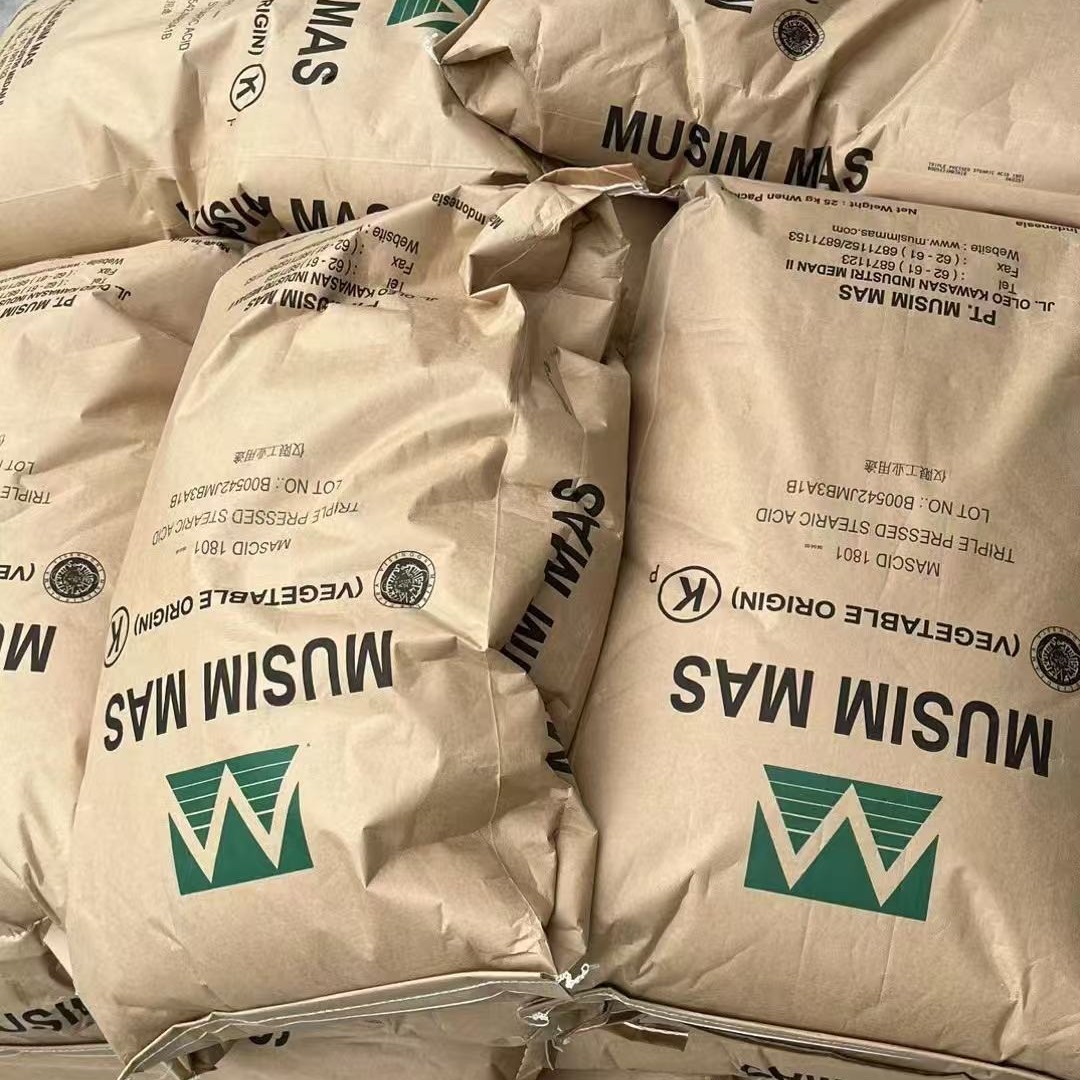 Stick Oleic Acid 1801/1840/1865/1895 Lvbao Chunjin Sven Cosmetics/Industrial Grade 18 Acid Eighteen Acid