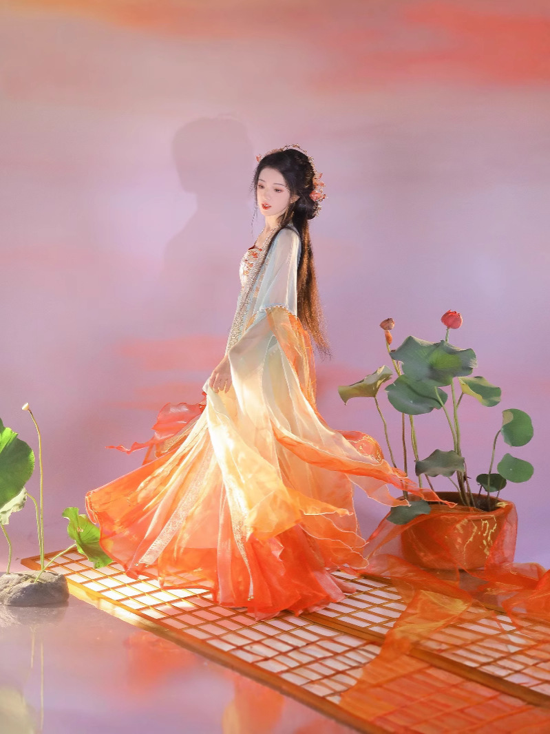 Hanfu Women's Tang Style Chest Chebula Dress Suit Heavy Industry Embroidered Butterfly Big Sleeve Shirt National Style Super Fairy Summer Princess Dress