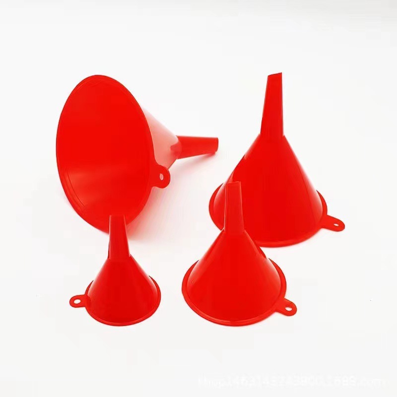 Производство четырехв одном автомобильного воронки, воронки для заправки мотоциклов, воронки для бензина и масла, оптовая продажа пластиковых воронок в комплекте из 4 штук