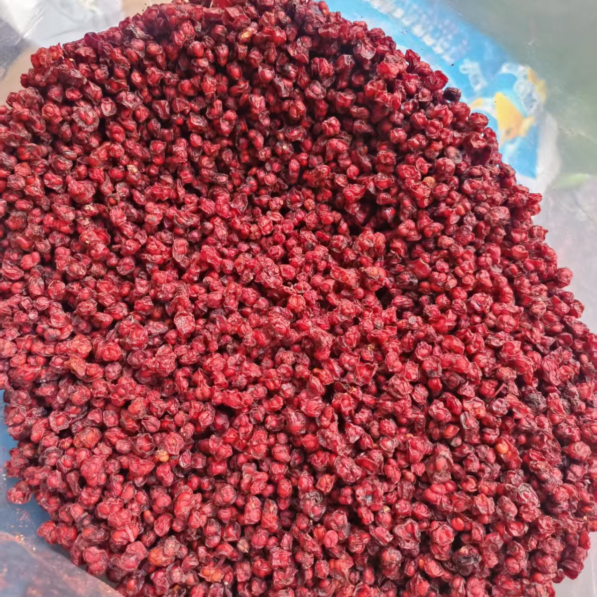 Northeast Schisandra Wholesale Schisandra Jilin Schisandra Seed Manufacturer Straight Hair Schisandra 500g 0.5kg