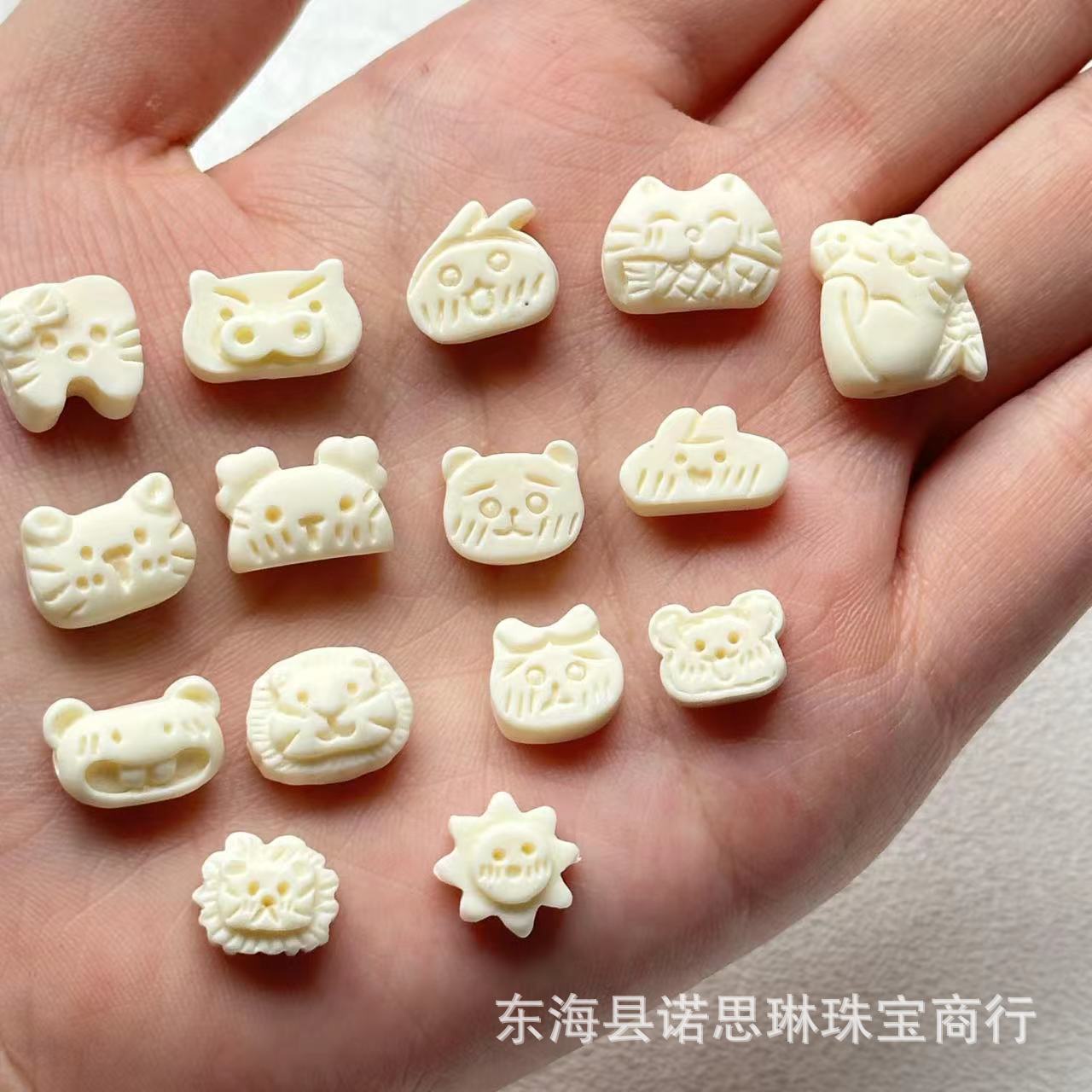 Ivory Fruit Carving with Beaded Beads Cute Cartoon Ivory White Bracelet Beaded Bracelet Material Jewelry Accessories