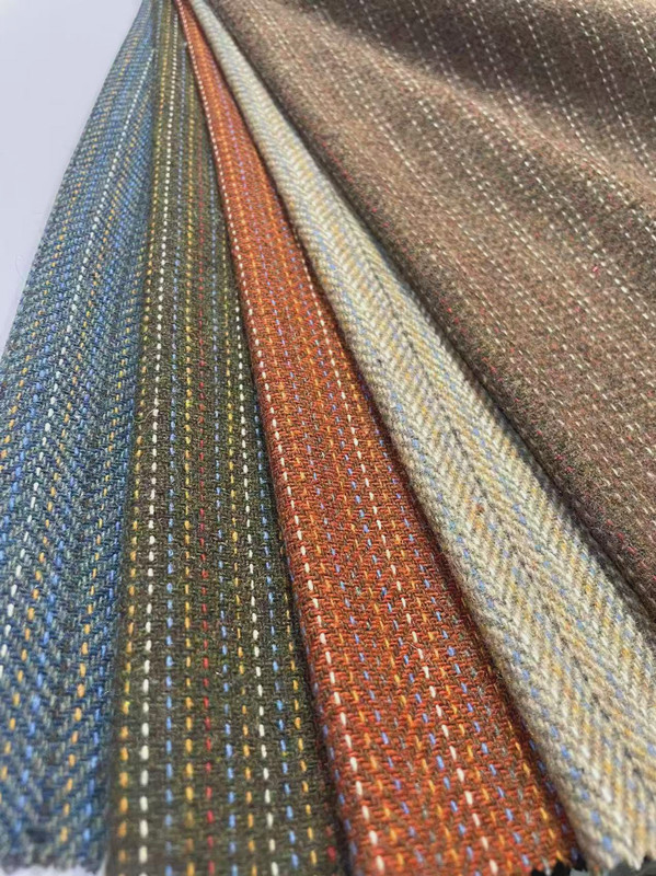 Готовая поставка шерстяного вертикального материала в елочку Шаосин