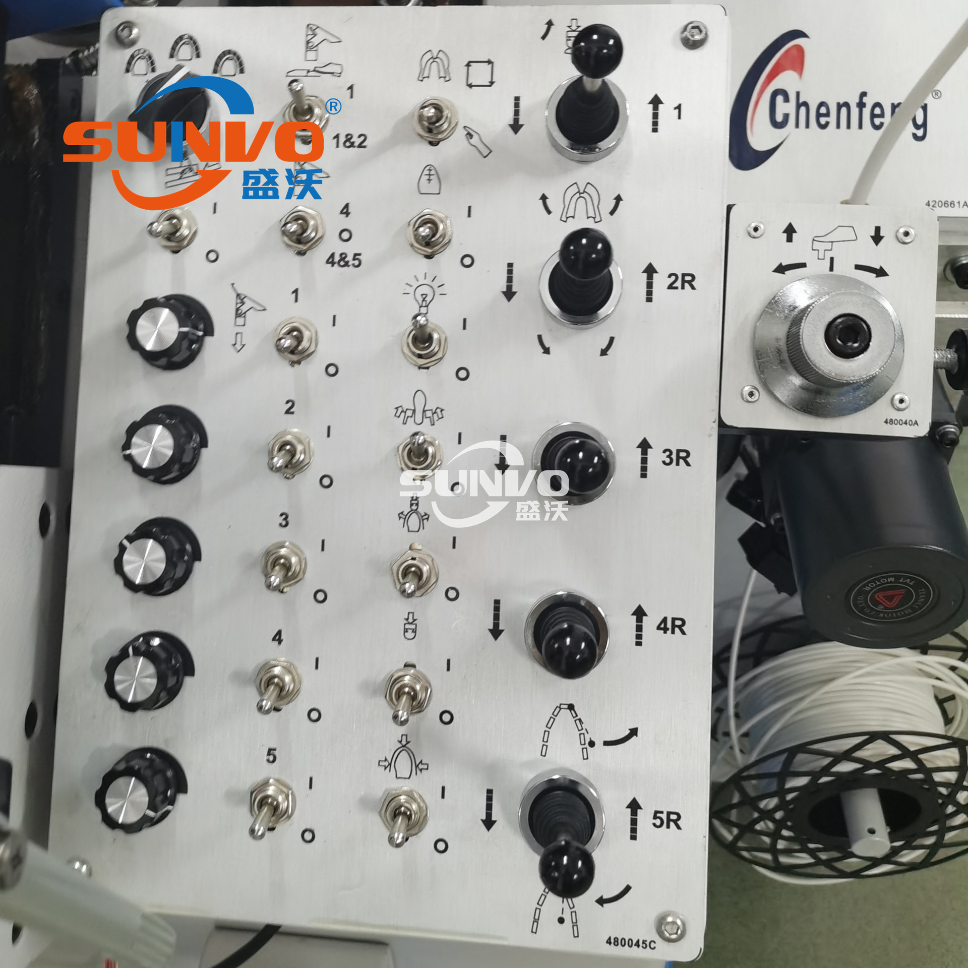 Refurbished High Quality Taiwan Quanfeng Brand Glue Oil Press Upper Machine Cf-737Ma