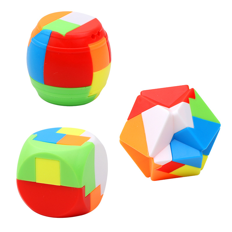 Luban lock Kong Ming lock plastic creative group disassembly leisure student training early education educational children assembling toys