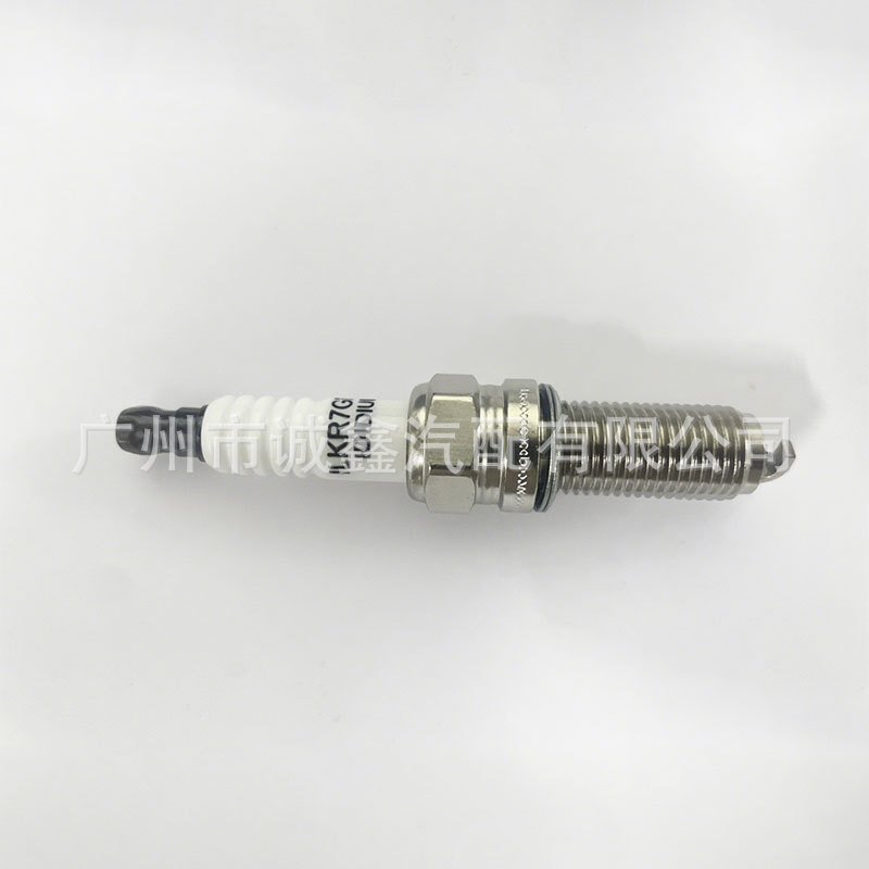 Cross-border wholesale high quality Iridium spark plug 04E905612 applicable to new Jetta Santana Lavida