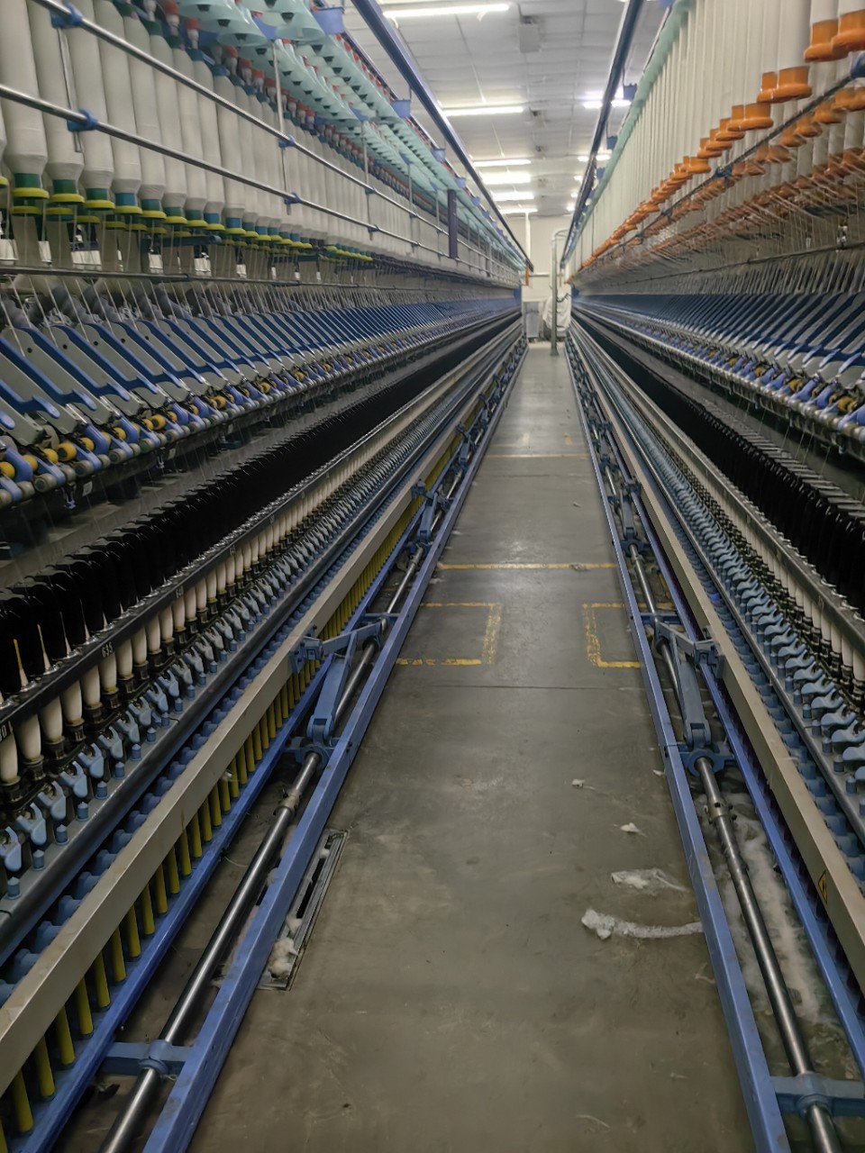 Sell Used Spinning Frame Used Warp and Weft 1562 Spinning Frame 60 Sets 2015 Produced 1008 Spindles Live Car Spinning