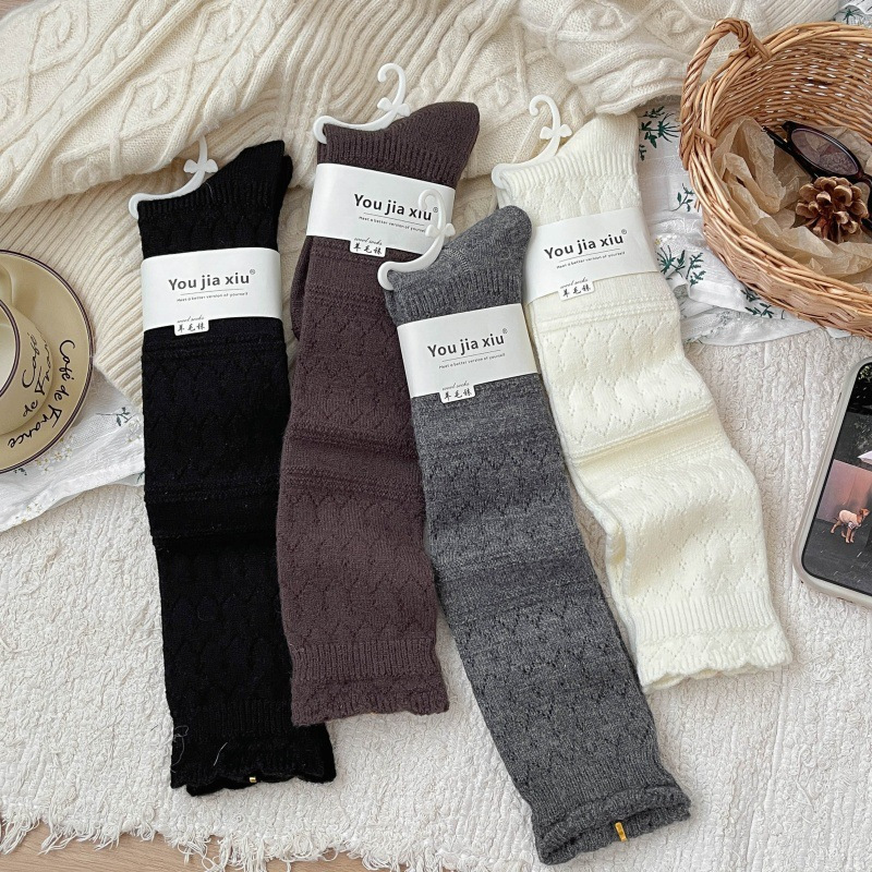 Sweet and Slim Wool Calf Socks for Autumn and Winter, Thickened and Warm, Hollow-Out College Style Long Tube Slouch Socks, Versatile Boots