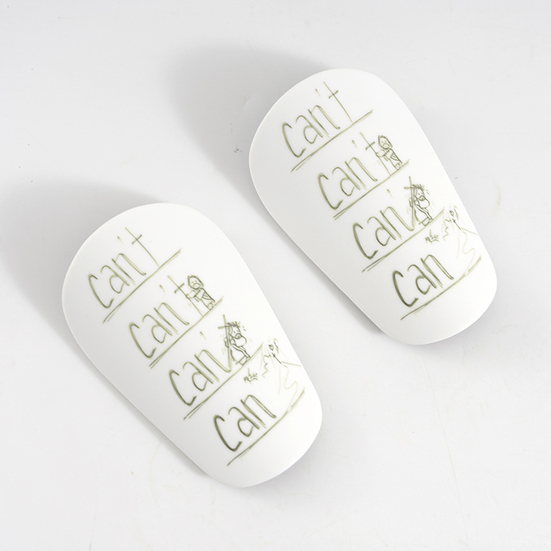 Football Special Small Mini Shin Pads Mini Shin Pads Adult Children Training Match Plug Plate Protectors Factory