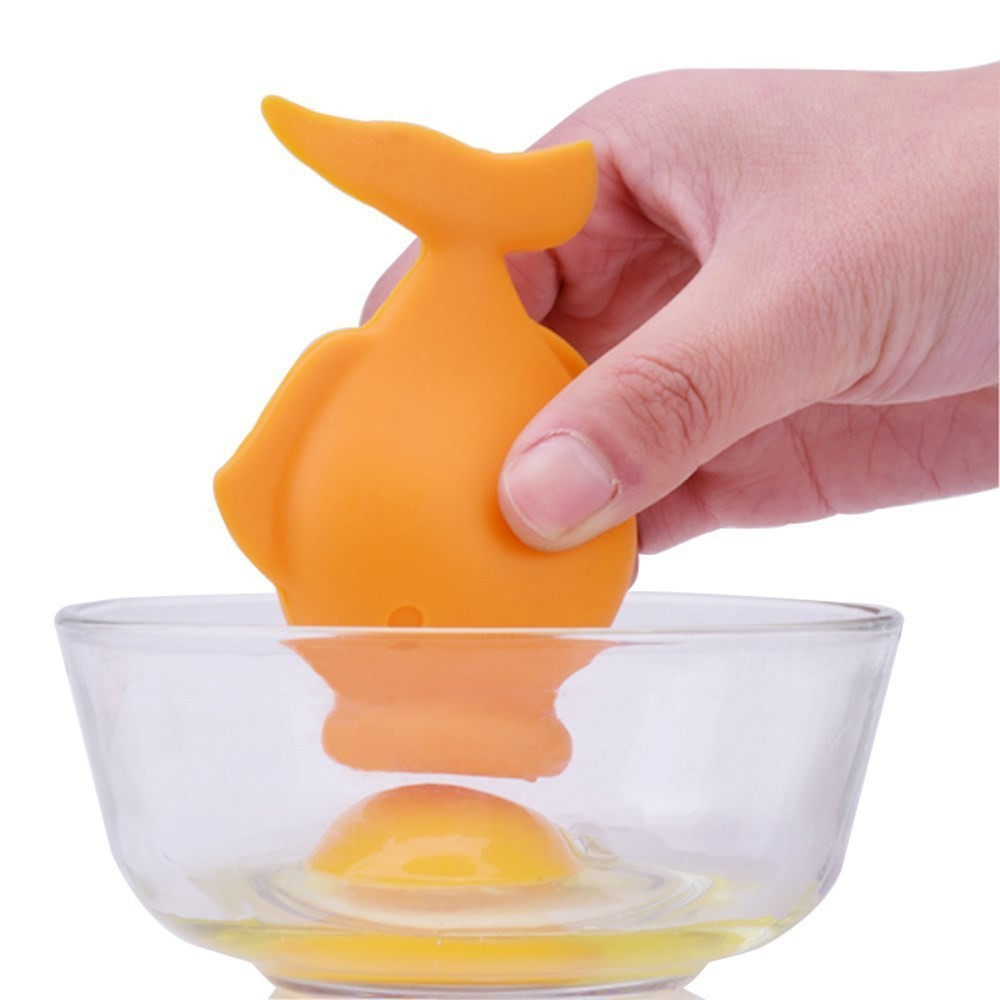 Creative Silicone Fish-shaped Egg White Separator Goldfish-shaped Egg Absorb Kitchen Interesting Egg Yolk Protein Egg Filter