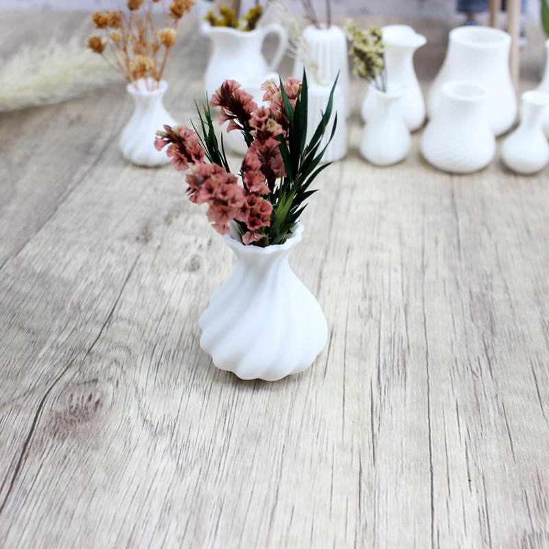 Dollhouse12 doll house mini white art vase can be inserted vase miniature scene shooting ornaments
