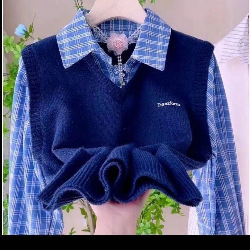 2025 Explosions Fake Two-piece Striped Shirt Women's Early Autumn Short Knitted Shirt Vest Stitching Women's Vest New Top