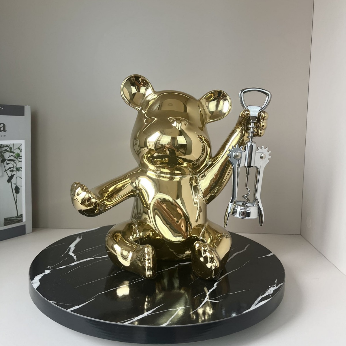 Wholesale light luxury high-end sense wine rack bear ceramic ornaments housewarming gifts TV cabinet wine cabinet decorations high-end ornaments