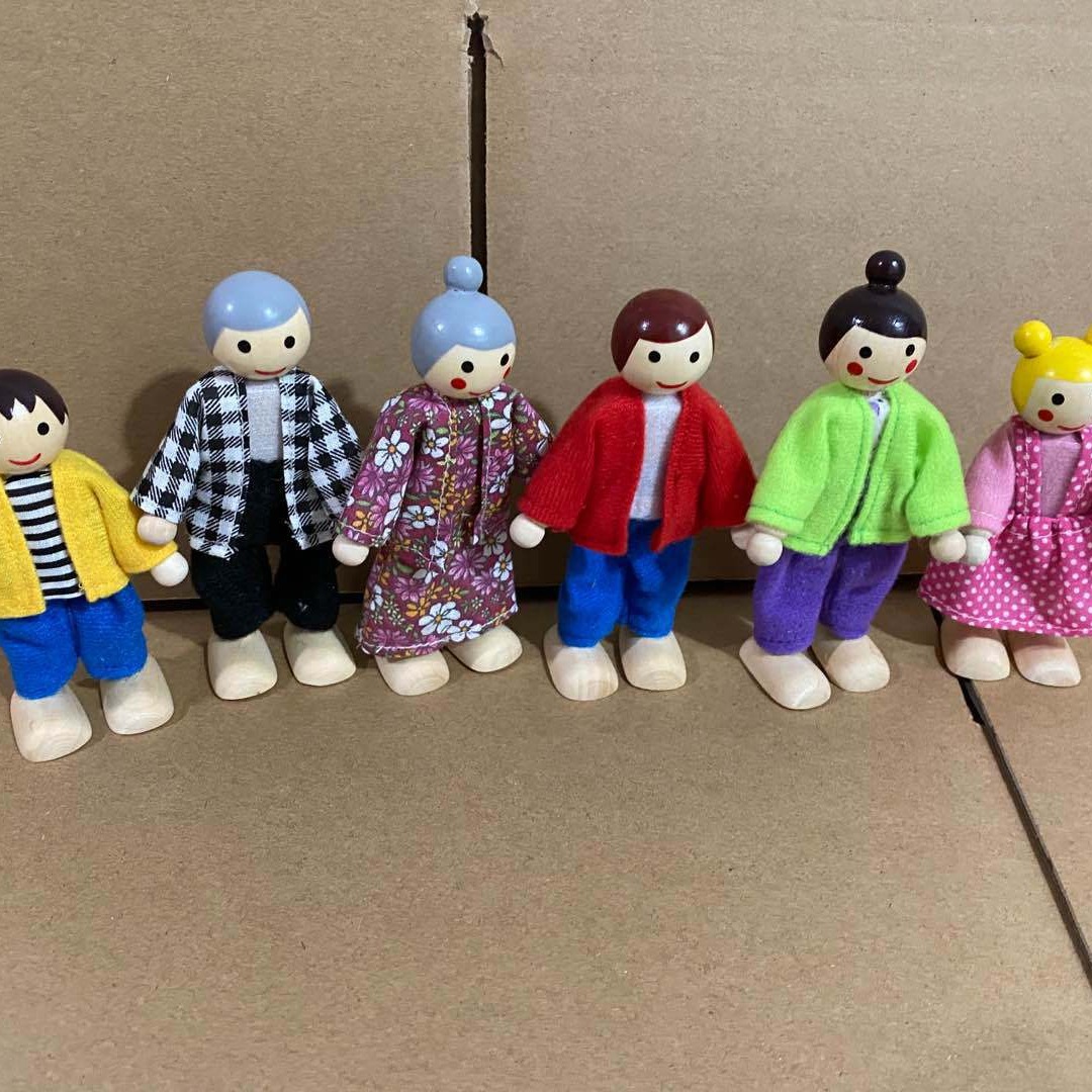 One Family Puppet Educational Toys, Movable Joints, Dedicated to Cross-border E-commerce