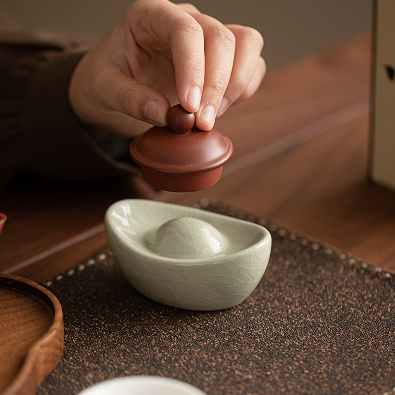 Ru Kiln Gold Ingot Tea Pet Ornament Creative Premium Fragmented Tea Play Tea Table Cover Tea Ceremony Tea Set Accessories