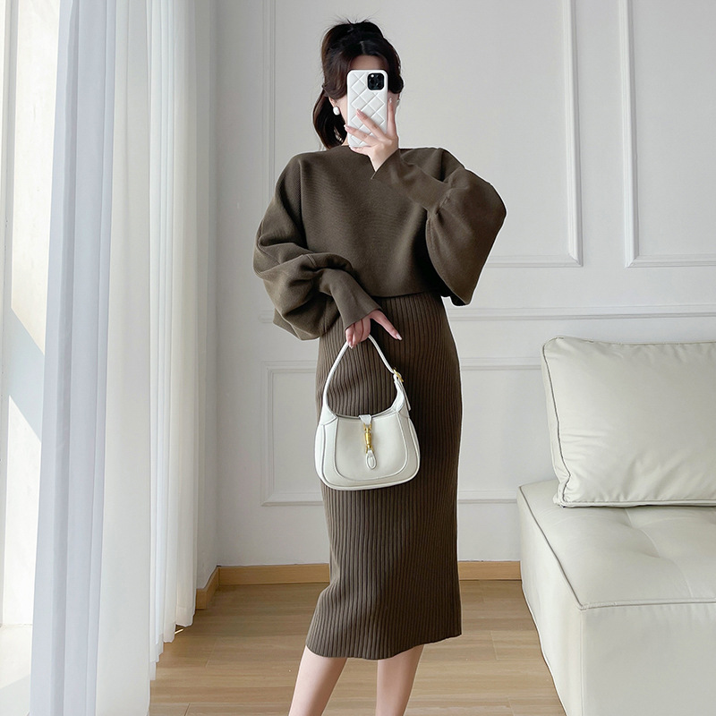 Real shot in stock cored yarn thickened pregnant women suit autumn and winter New pregnant women dress suit fashion two-piece set