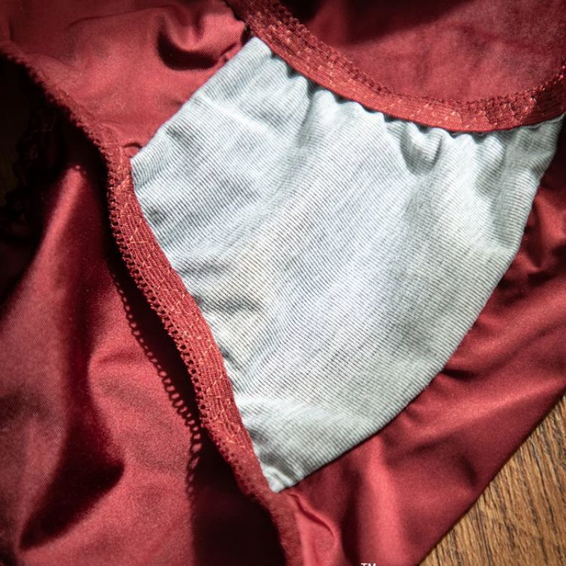 French Red Retro Underwear Women's Autumn and Winter Wedding Bride's Y-Shaped Strap Small Chest Push-up Large Bra