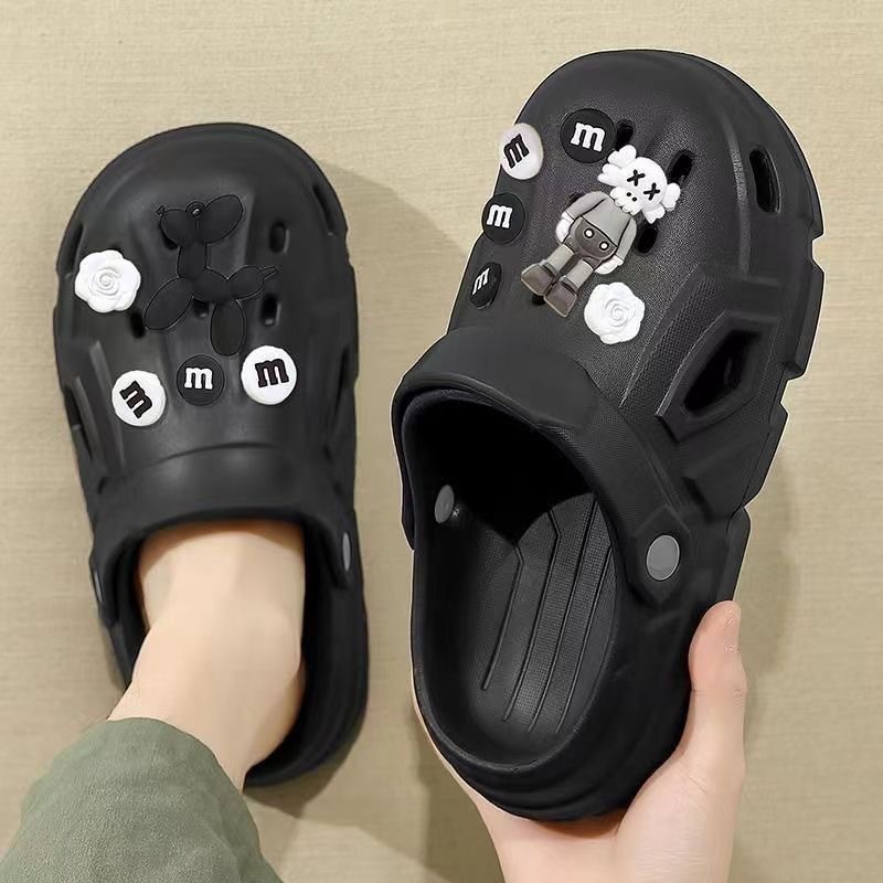 Hole Shoes Women's Summer Outer Wear Non-slip Thick Bottom 2023 New Cartoon Baotou Beach Sandals Women's Nurses