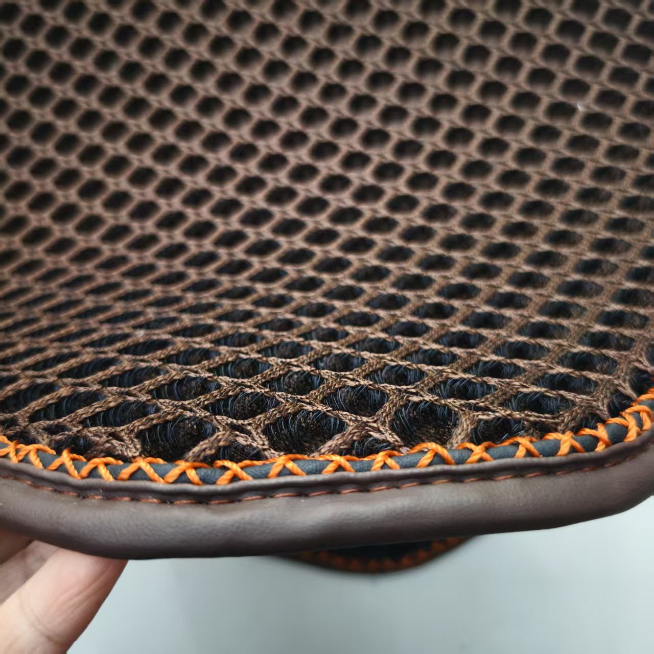 New Car Seat Cushion Summer Air Layer Cooling Cushion Base Cloth Sofa Office Seat Breathable Silicone Anti-Slip Bottom