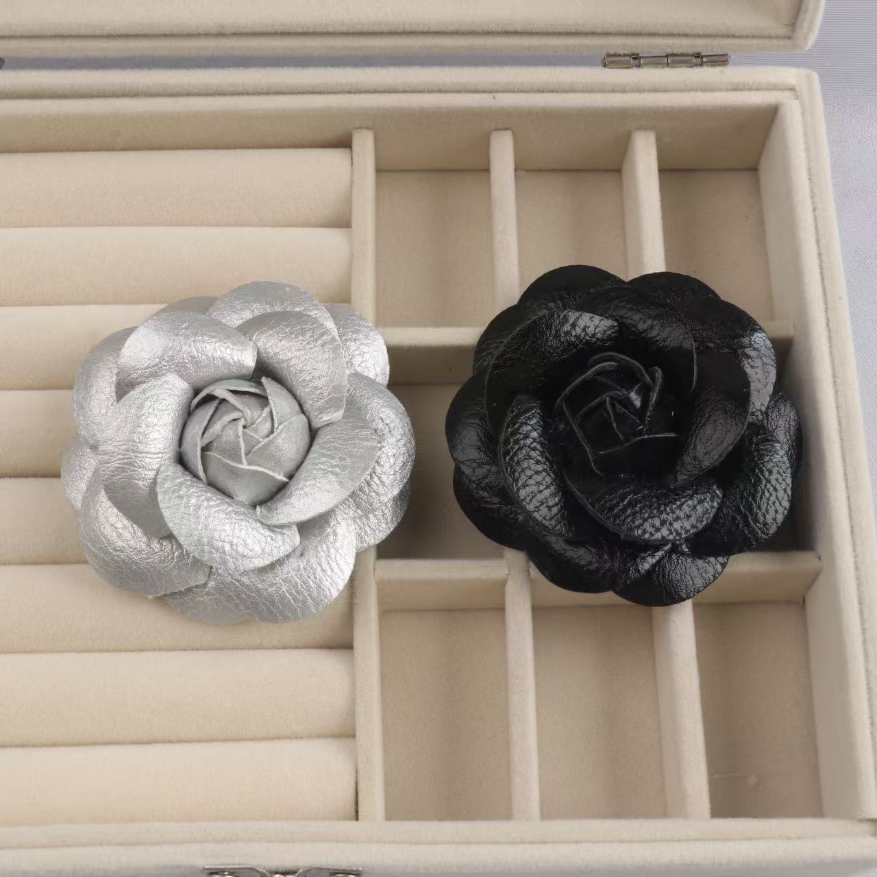 Korean Style Small Fragrance Leather Fabric Camellia Clothing Accessories Light Luxury Style Hairpin Brooch Hat Shoe Clothing Material Flower