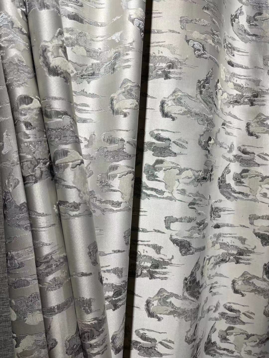 New Entry Luxury Finished Curtain Customized High Temperature Shaped Perforated Korean Pleated Lifting Hook Size Customized on Demand