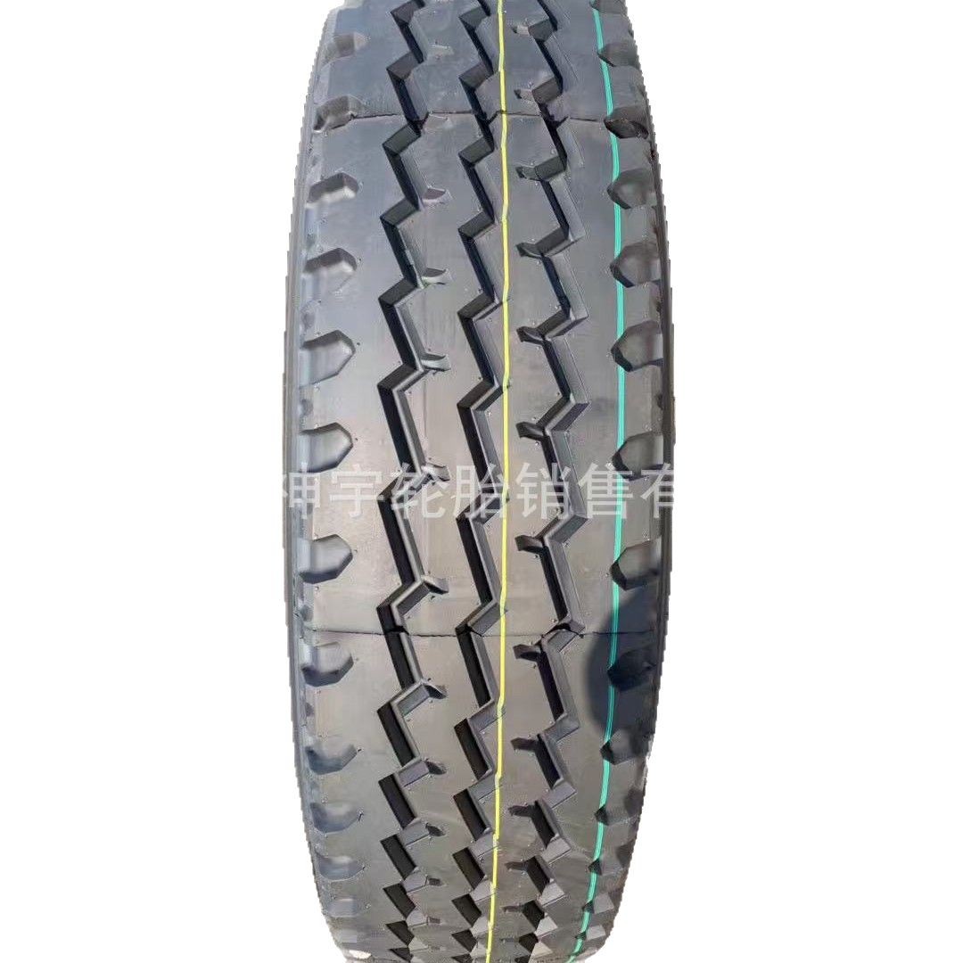 Factory Direct Sales 700R16 Full Steel Wire Light Truck Tires for Trucks with Load-Bearing and Wear-Resistant