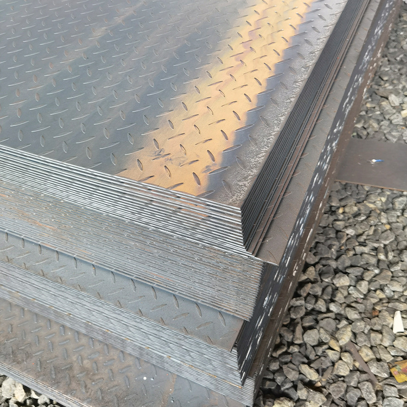 Foshan spot galvanized checkered plate q235b pattern steel plate non-slip steel plate hot dip galvanized checkered plate thickness is complete