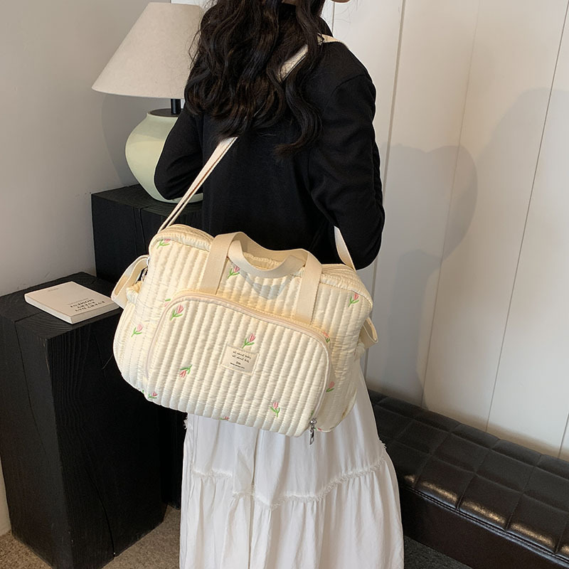 Fashion Mummy Bag Handbag Korean Super Popular Embroidery Shoulder Crossbody Bag Large Capacity Embroidery Bear Mother and Child Backpack