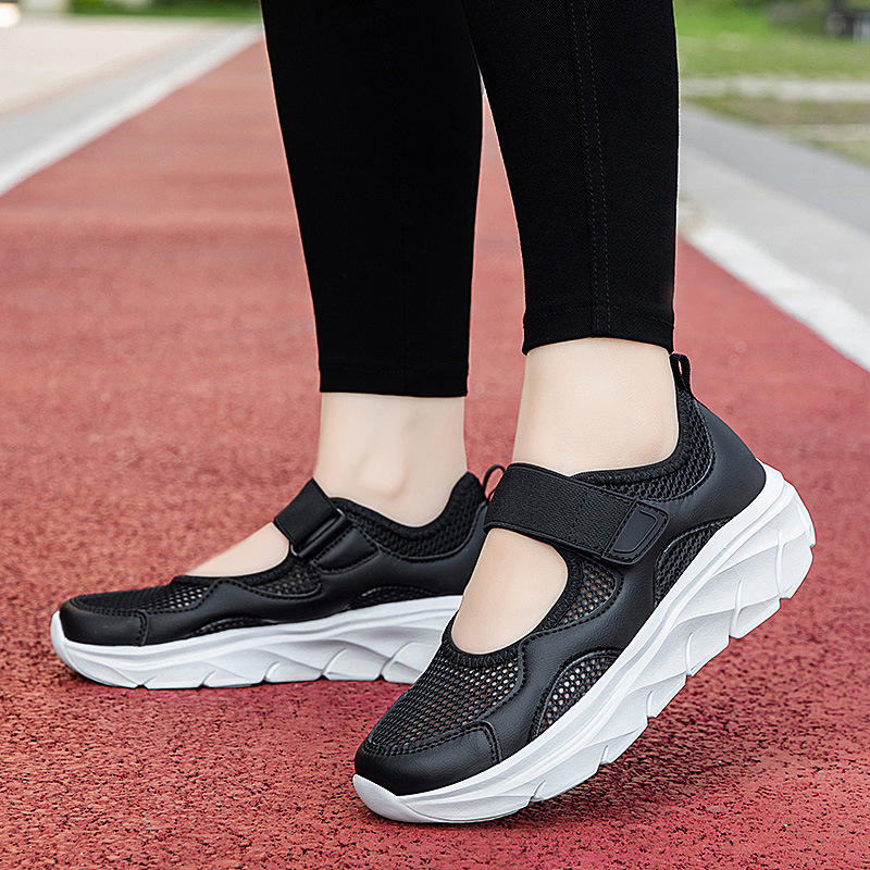 Mother Shoes Women's 2024 Summer New Women's Shoes Breathable Slip-on Hollow Breathable Retro All-match Shoes