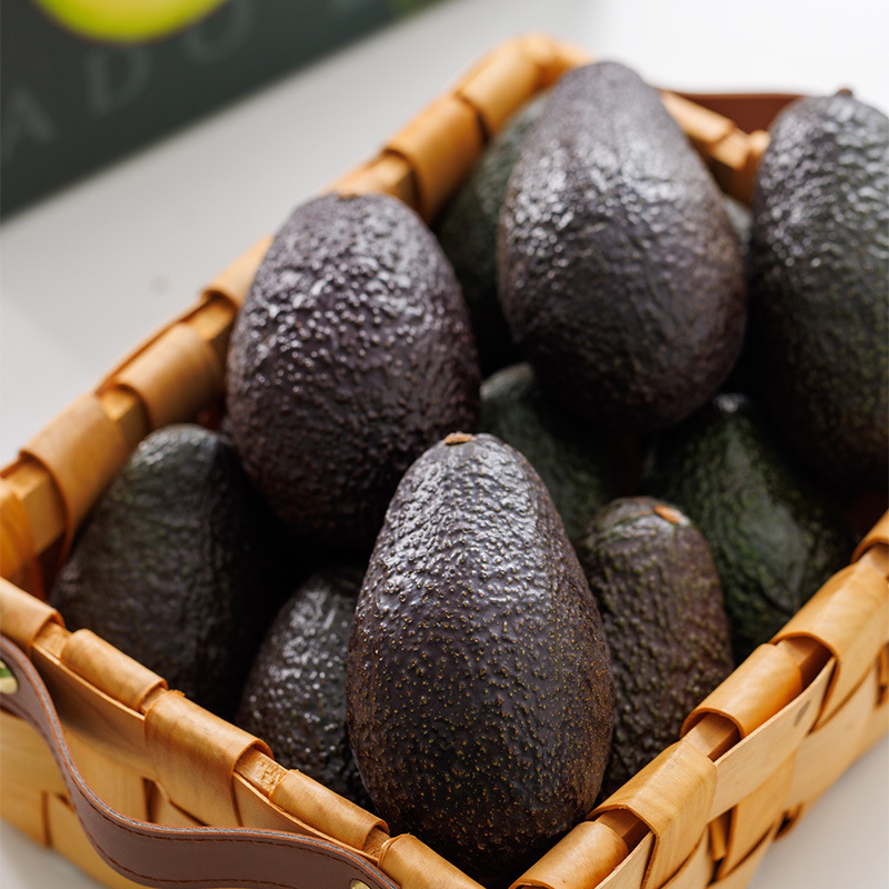[Sf Air Freight] Peruvian Tree-Ripened Avocados Received Ready-To-Eat Seasonal Fresh Fruits 4 Pieces 6 Pieces Large Fruits