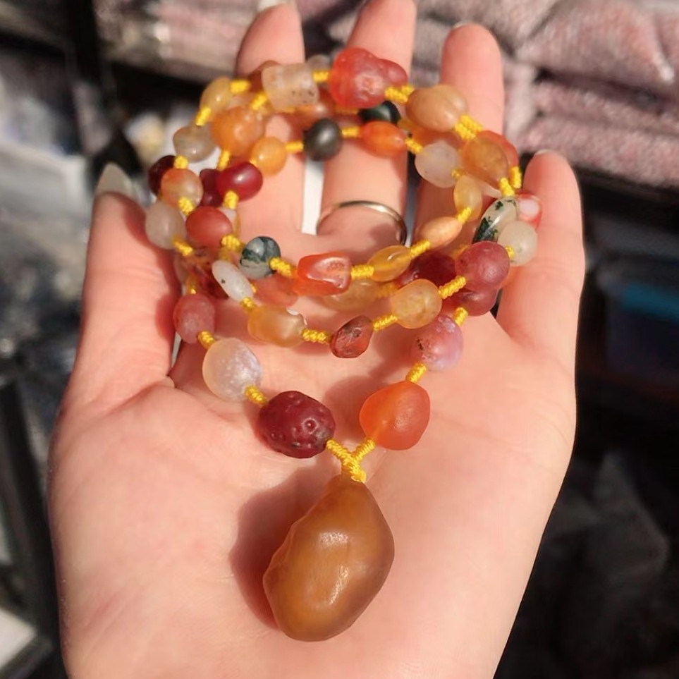 Фабричная оптовая продажа натурального Лашан Гоби камня агат цветной агат ожерелье