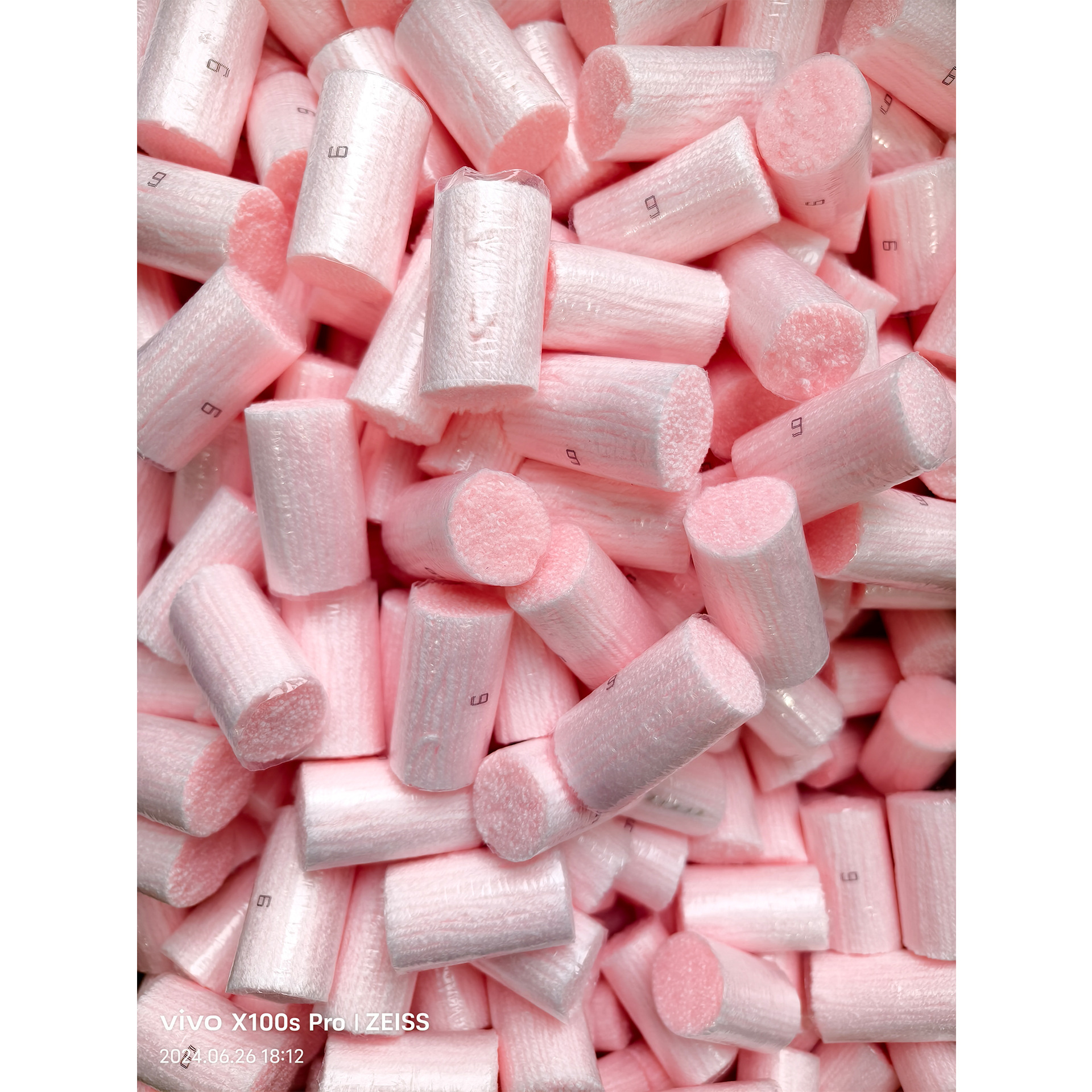 Pre-Sale Model Accepts Acrylic Yarn DIY Material Package (6cm Pre-Cut) and Can Accept Processing Line Cutting Process