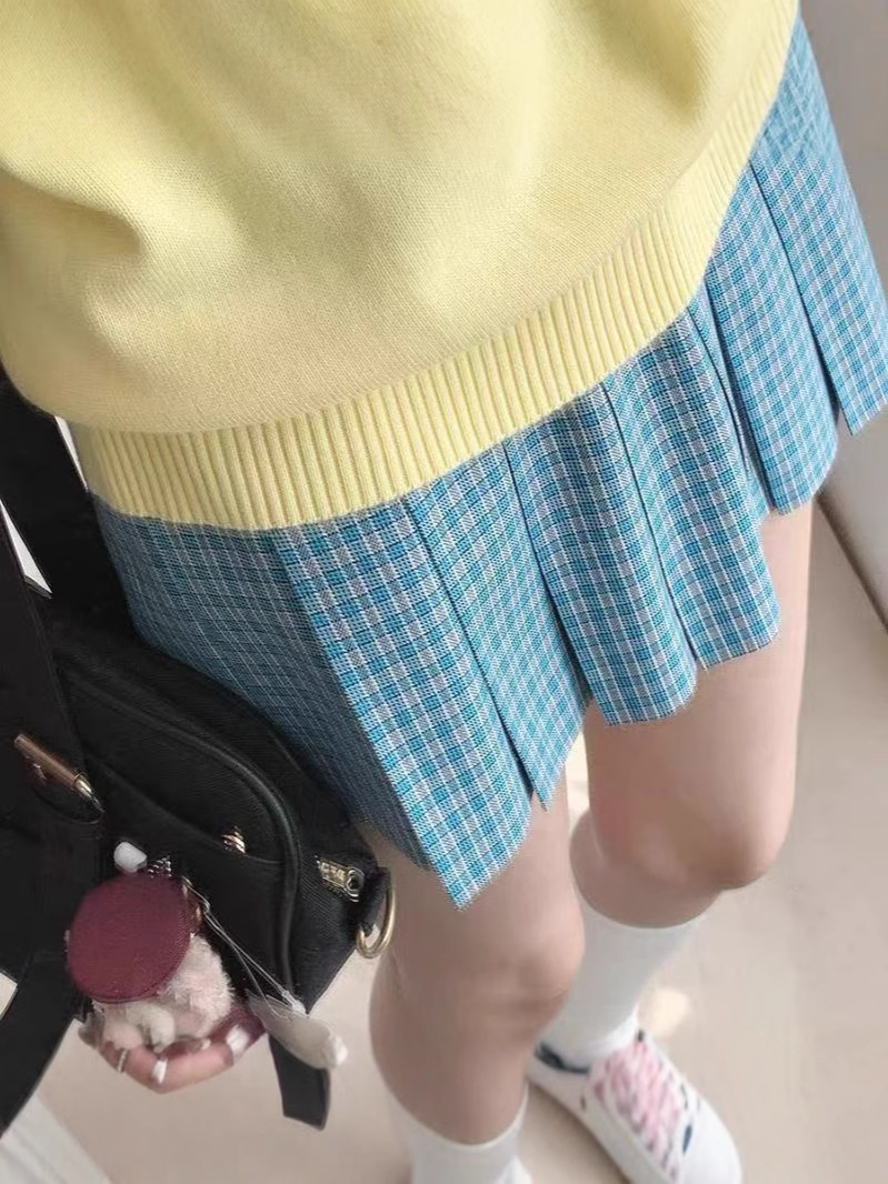 Loose Blue Jk Uniform Skirt, Aqua Blue Plaid Skirt, High-Waisted Japanese Style Pleated Skirt for Women, Spring and Summer, High-Waisted and Slimming