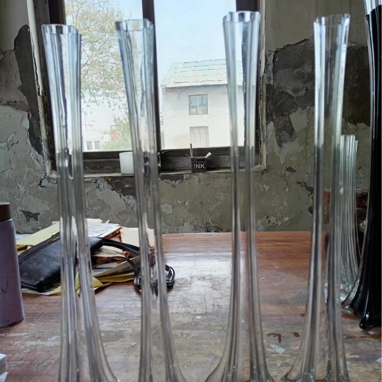 Factory Direct Sales Cross-Border Eiffel Tower Glass Vase with Feather Four-Corner Flower Arrangement Wedding Home Decoration