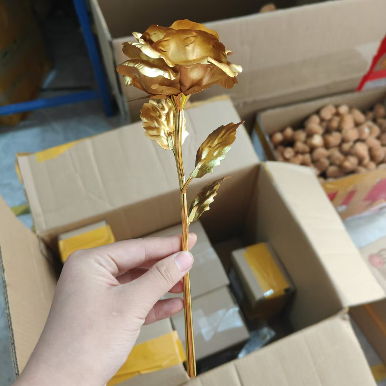 Large 25cm Colored Gold Flower Gold Foil Rose Flower Valentine's Day Gift Glass Cover Gold Foil Flower Chocolate Gift Box Accessories