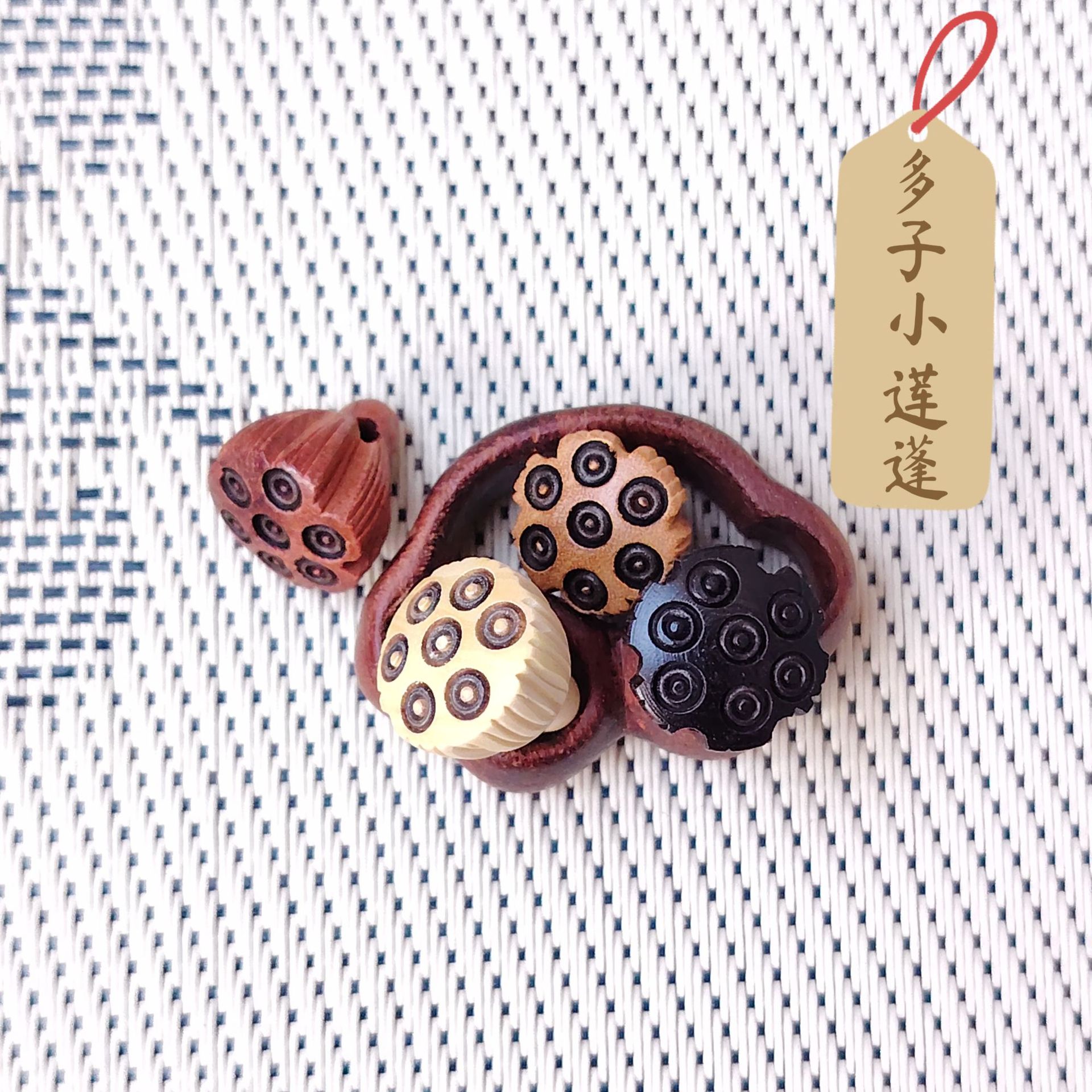 Прямые поставки фабрики деревянных изделий, подвеска из лотоса DIY, оптовые аксессуары, резьба из корня персикового дерева