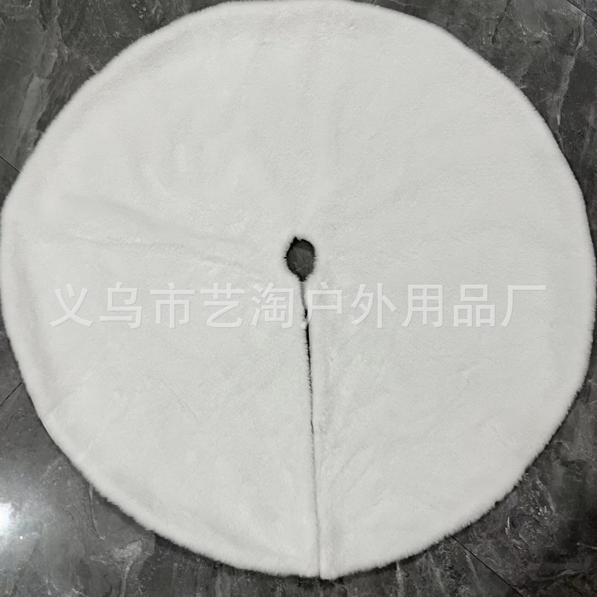 Pure White Long Fur Plush Christmas Tree Skirt Christmas Tree Apron Plush Tree Skirt Christmas Tree Venue Decoration Tree