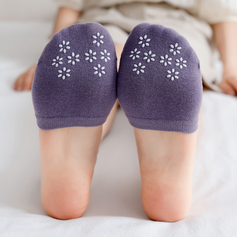 Half-cut socks women's forefoot shallow-cut boat socks women's invisible half-foot socks summer thin high heels half-palm socks wholesale