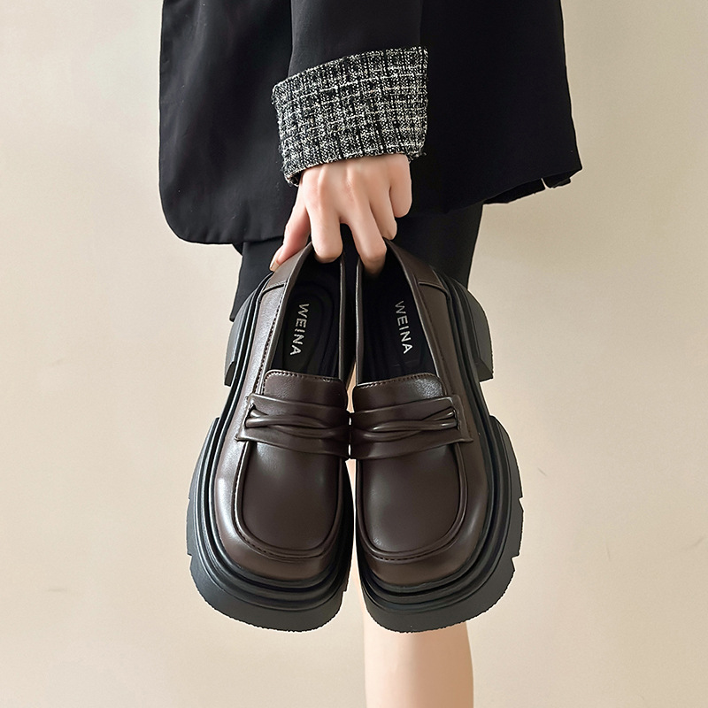 Thick bottom loafers women's 2024 new autumn and winter fleece-lined shoes a pedal women's shoes British style Joker small leather shoes jk