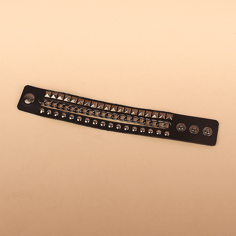 European and American cross-border punk Gothic personality asymmetric chain leather bracelet square round rivet multi-layer bracelet bracelet